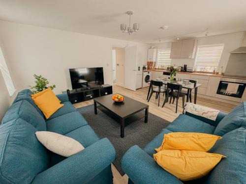 Ipswich Apartment | Modern Stay - Walk to Everything 1