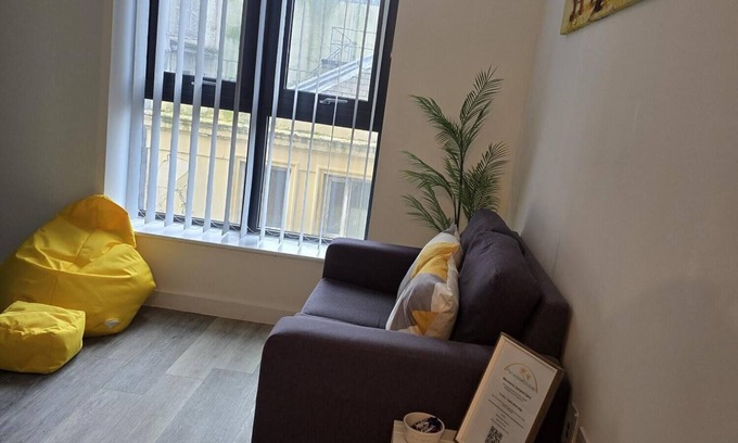 Liverpool City Centre Apartment | Modern studio apartment right in the city centre!