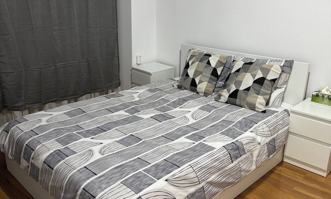 Sector 3 Apartment | “Modern Studio Steps from IOR Park – Comfort & Tranquility in Bucharest!”