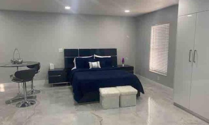 Rural Estates Apartment | Modern Studio