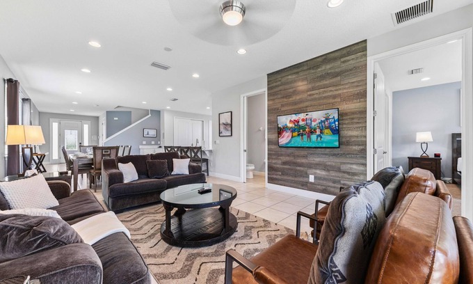 West Kissimmee House | Modern, Stylish Vacation Home Near Disney