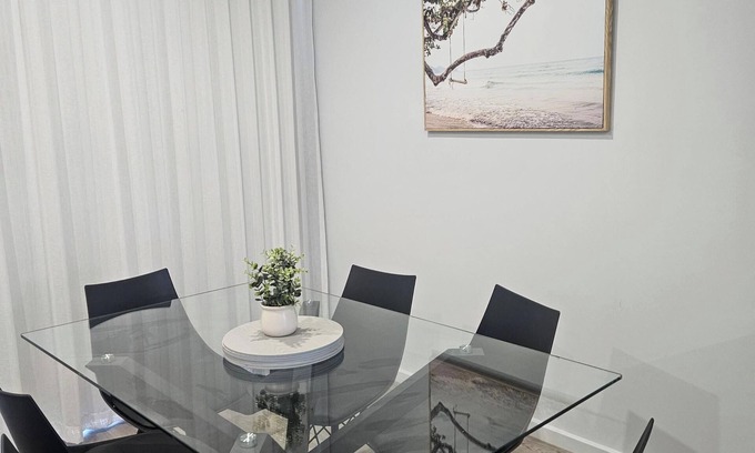 Mansfield Park House | Modern Townhouse in Mansfield Park – Spacious, Stylish & Convenient