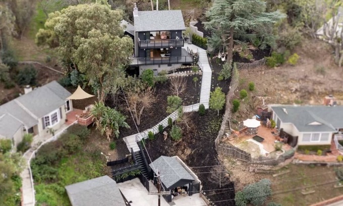 Sherman Oaks Villa | Modern Treehouse with Million-Dollar Views - UCLA & Beverly Hills