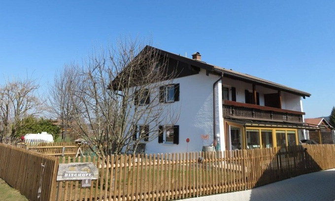 Halblech Condo | Modern vacation apartment on the edge of the Alps offers space for 4 people, dog welcome