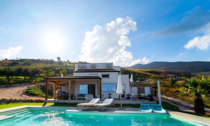 Scopello House | Modern Villa Giulietta in Scopello with sea view, 5 min. to the beach