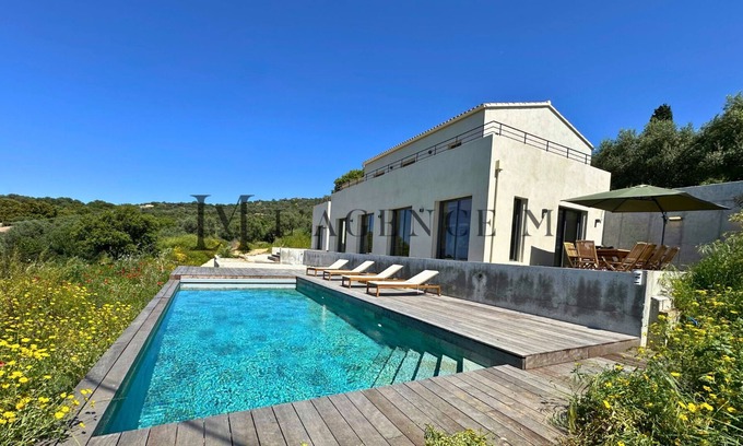 SantʼAntonino Villa | MODERN VILLA WITH SWIMMING POOL BETWEEN CALVI AND ILE ROUSSE