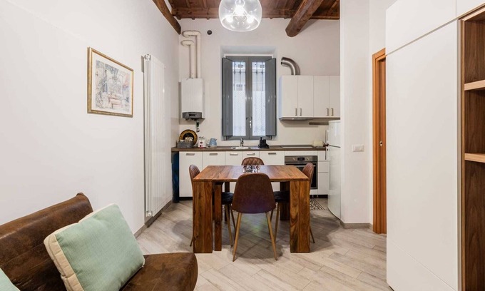 Corsico Apartment | Moderno loft nel cortile di un casale storico
