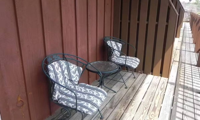 Lake George Resort | Mohican Resort Motel - Townhome, 2 Bedroomsn