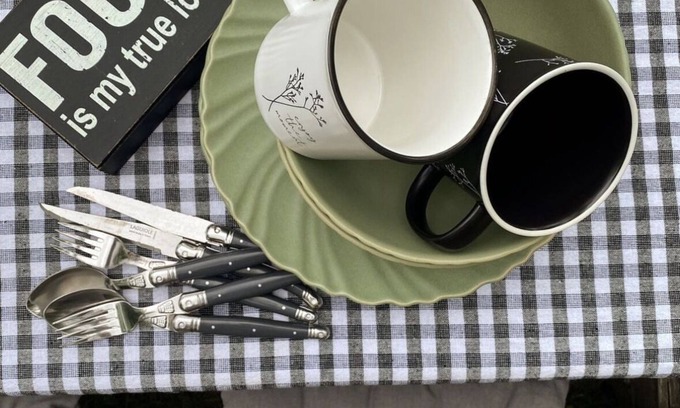 Centre Hastings RV Rental | Moira glamping