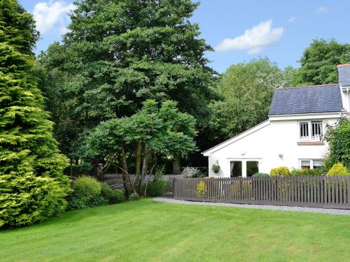 Swimbridge House | Mole