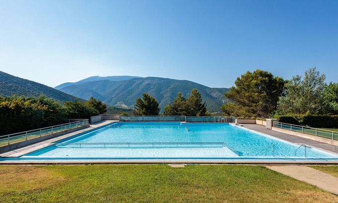 Mollans-sur-Ouveze House | Mollansart - Vue montagne