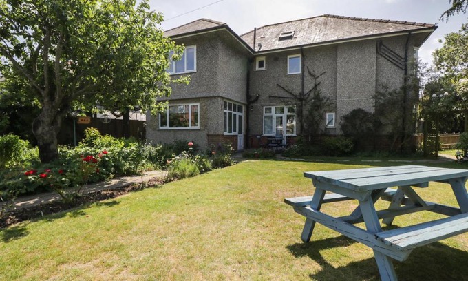Boscombe House | Molly's Place