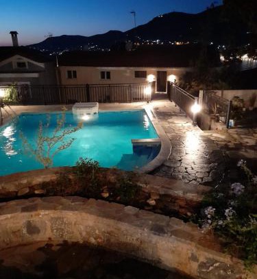 Samos Apartment | Mondo Piccolino
