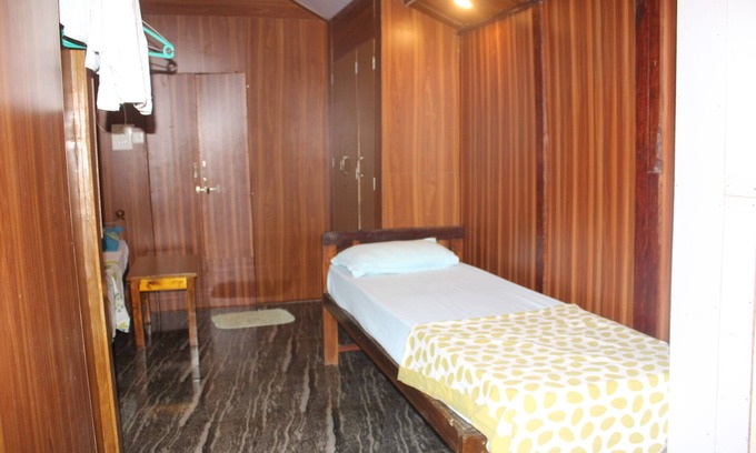 Agonda Hotel | Monsoon Beach Front Hut:104