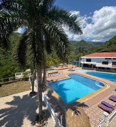 Anapoima Hotel | Montaña de Anapoima