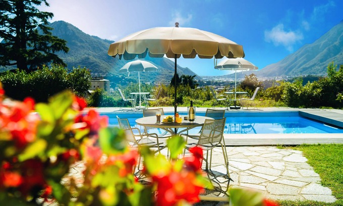 Lecco Bed & Breakfast | Montebello