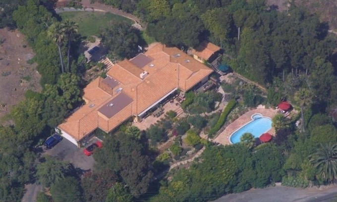 Eucalyptus Hill House | Montecito estate. Ocean/island views,pool,central, Biltmore elegance.
