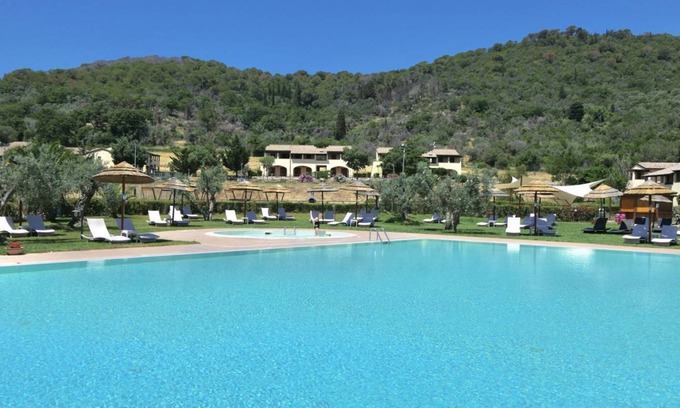 Suvereto Apartment | Montepitti Three-room apartment First floor