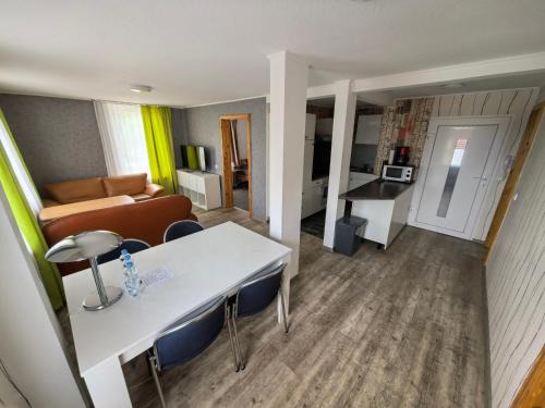 Celle Apartment | Monteur & Geschäftsreisen Wohnung bis 3 Personen