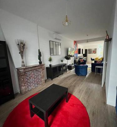 La Neuvillette Villa | Montréal, Maison pétillante et accueillante