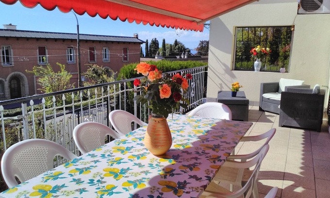 Montreux Apartment | Montreux lake apartment for Groups, Families and Events