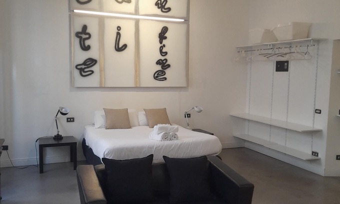 Rione VII Regola House | Monumental building in the center of the ancient Rome