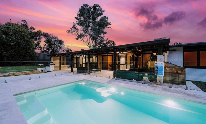 Central Mudgee House | Moonlight at Mudgee Chic Soires and Private Cinema