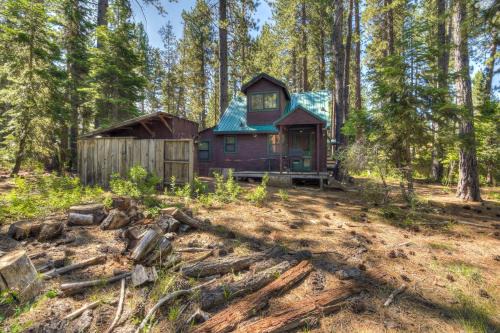 Kings Beach House | Moonlight Cove w Grill Tahoe Beach Next Door