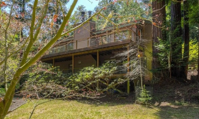 Gualala House | Moonrise Forest Retreat~Game Room~Bonus Space~EV