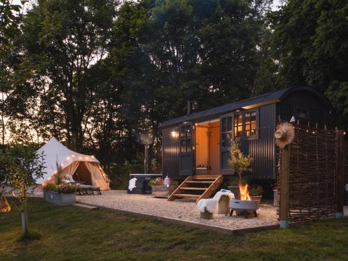 Truro House | Moonshine