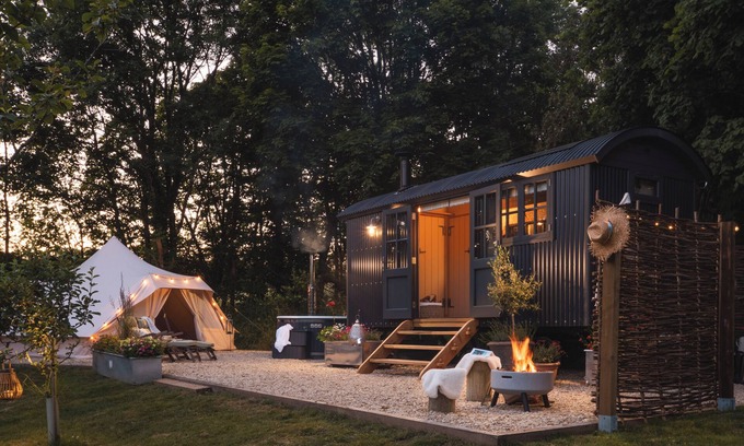 Truro Cottage | Moonshine