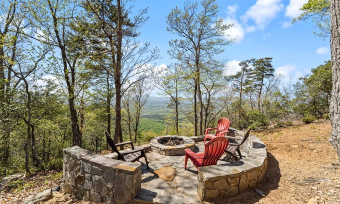 Morganton Cabin | Morganton Mountain Retreat w/Hot Tub