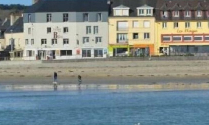 Morgat Apartment | Morgat beach apartment 1st floor 2 persons