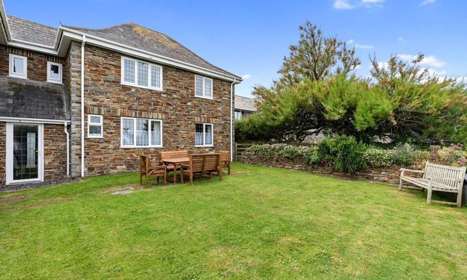 Harlyn Cottage | Morwennol - a two storey property that sleeps 6 guests in 3 bedrooms