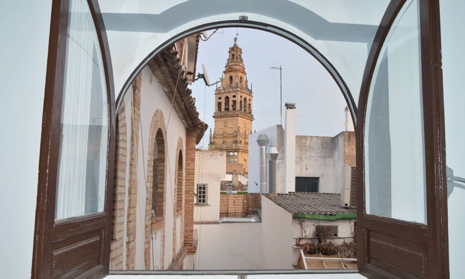 La Trinidad-San Juan y Todos los Santos Apartment | MOSQUE STUDIO Tourist Cordoba