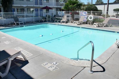 Atascadero Hotel | Motel 6-Atascadero, CA
