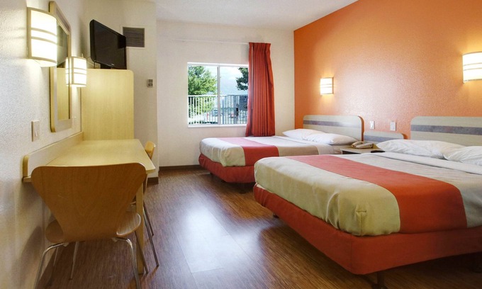 Lehi Hotel | Motel 6 Lehi, UT – Thanksgiving Point