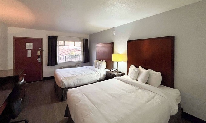 Mesa Hotel | Motel 6 Mesa, AZ - Downtown