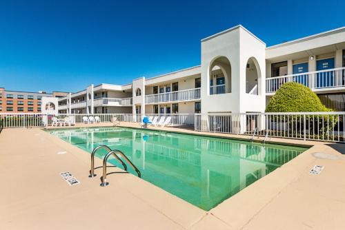 Newnan Hotel | Motel 6-Newnan, GA