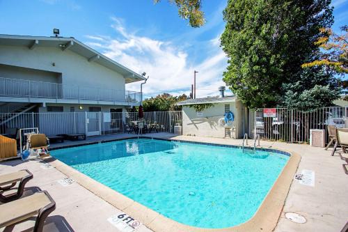 Prescott Hotel | Motel 6-Prescott, AZ