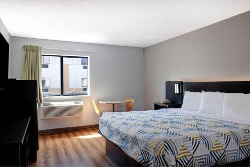 Shepherdsville Hotel | Motel 6-Shepherdsville, KY Louisville South