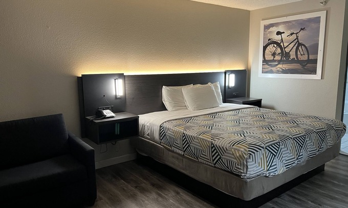 Tulsa Hotel | Motel 6 Tulsa, OK - Airport