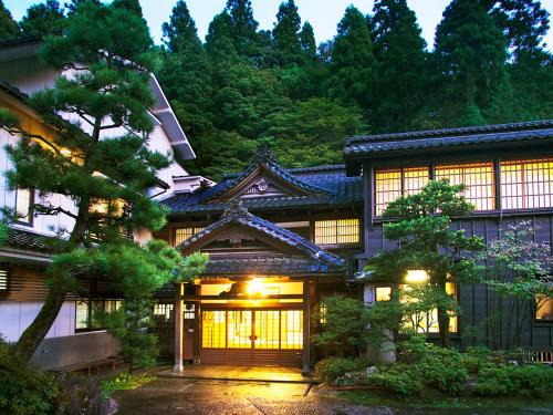 Kanazawa Hotel | Motoyu Ishiya