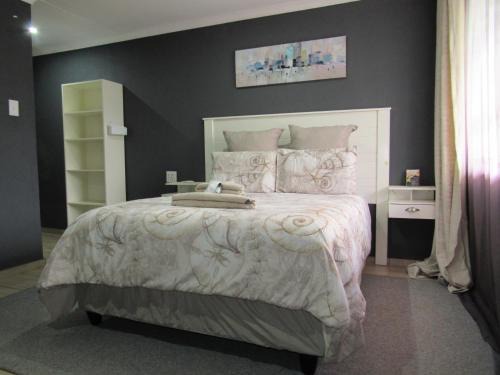 Kareeberg Apartment | Motse River Lodge R37 Road
