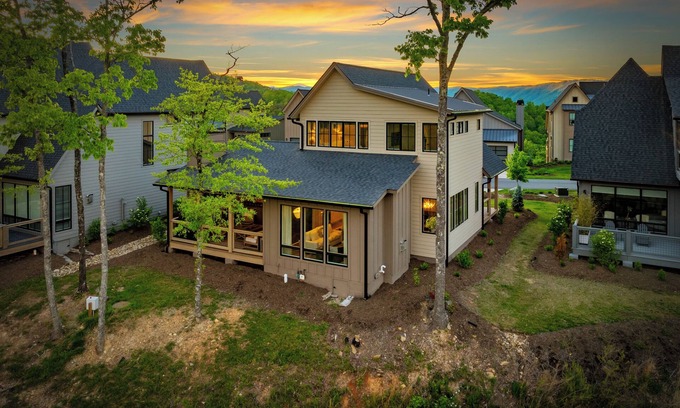 Deep Gap House | Mountain Bliss | Blowing Rock Views Fireplace