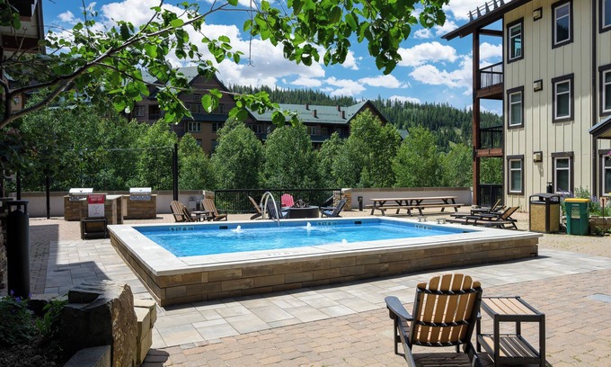 Winter Park Cabin | Mountain condo steps to gondola & fireplace