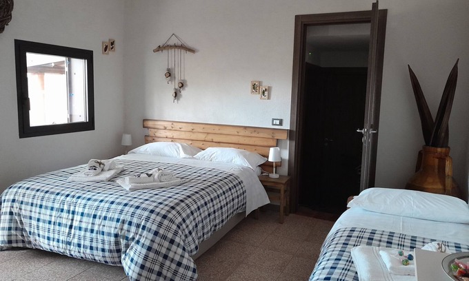 Nicolosi Cottage | Mountain cottage with small private pine forest just minutes from Nicolosi