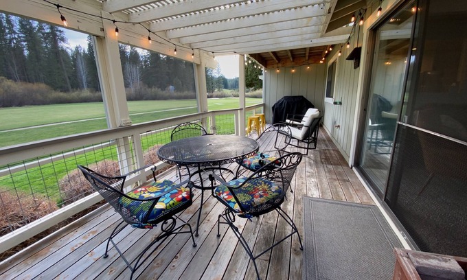 Plumas Eureka Estates Condo | MOUNTAIN FUN RIGHT ON THE GOLF COURSE!