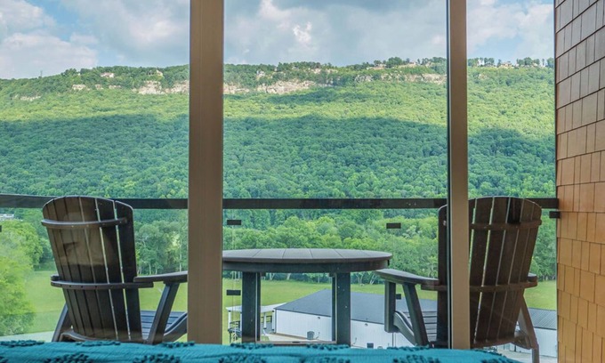 Wildwood House | Mountain Getaway | 2 Luxury Cabins | Views!