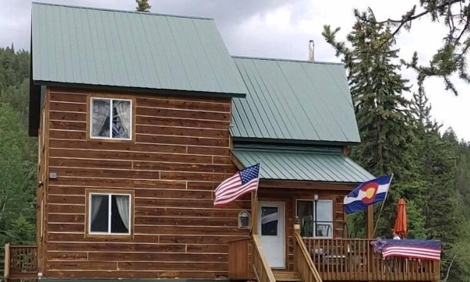 Pitkin Cabin | Mountain Home Pitkin Colorado, ATV destination, pet friendly